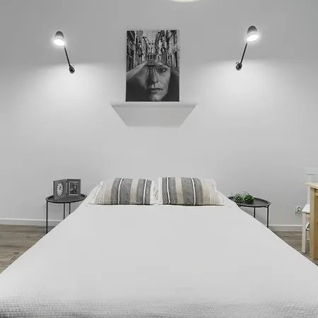 Niron Dom Z Papieru Lizbona *
